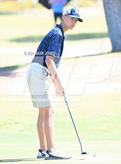 Thumbnail 2 in AIA Division III State Championship photogallery.