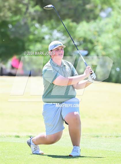 Thumbnail 1 in AIA Division III State Championship photogallery.