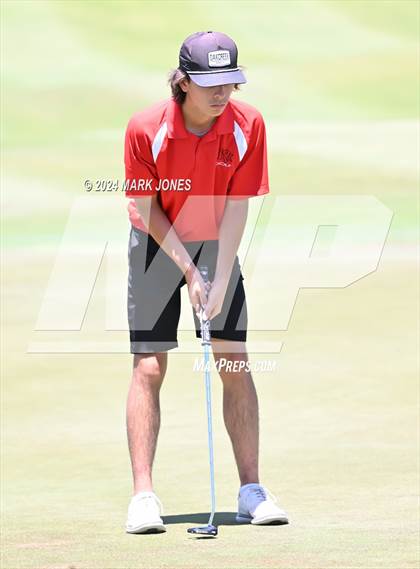 Thumbnail 2 in AIA Division III State Championship photogallery.