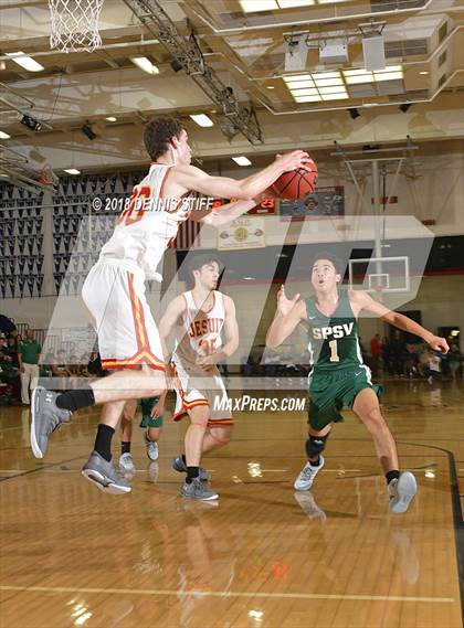 Thumbnail 3 in St. Patrick-St. Vincent @ Jesuit (Father Barry Christmas Classic) photogallery.
