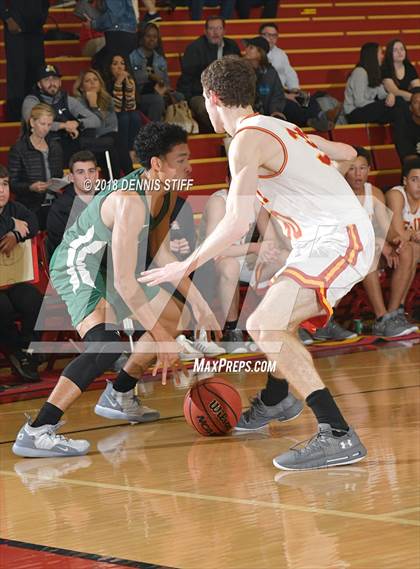 Thumbnail 2 in St. Patrick-St. Vincent @ Jesuit (Father Barry Christmas Classic) photogallery.