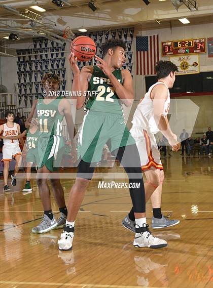 Thumbnail 3 in St. Patrick-St. Vincent @ Jesuit (Father Barry Christmas Classic) photogallery.