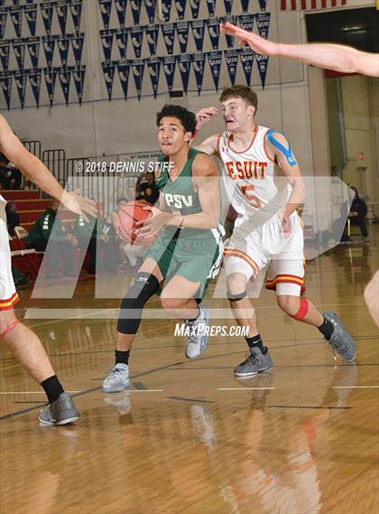 Thumbnail 1 in St. Patrick-St. Vincent @ Jesuit (Father Barry Christmas Classic) photogallery.