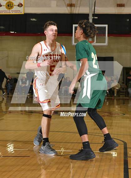 Thumbnail 2 in St. Patrick-St. Vincent @ Jesuit (Father Barry Christmas Classic) photogallery.