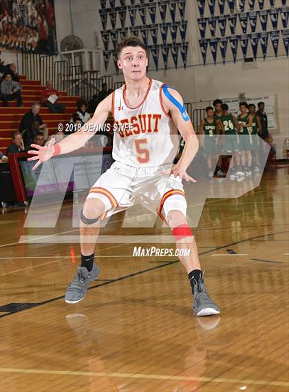 Thumbnail 3 in St. Patrick-St. Vincent @ Jesuit (Father Barry Christmas Classic) photogallery.