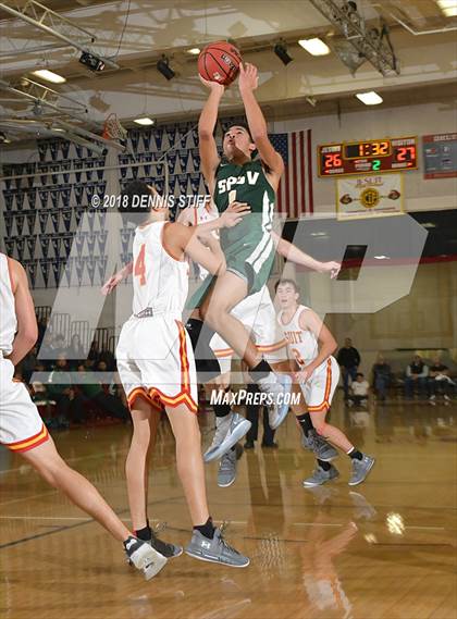 Thumbnail 2 in St. Patrick-St. Vincent @ Jesuit (Father Barry Christmas Classic) photogallery.