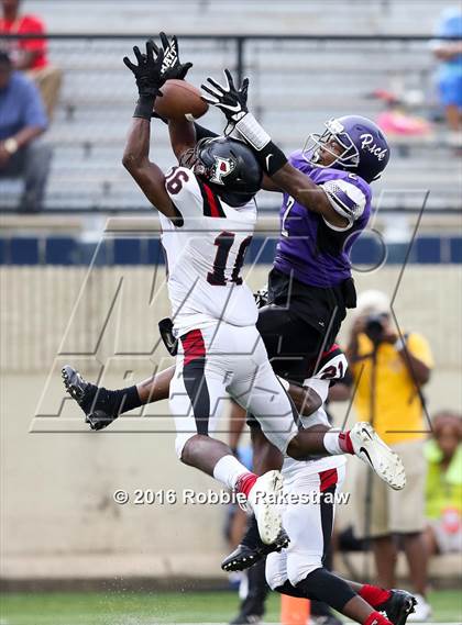 Thumbnail 1 in Parkway vs. Lufkin (Battle on the Border) photogallery.