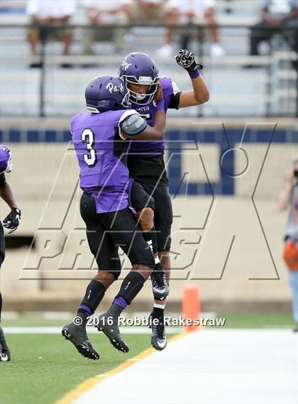 Thumbnail 1 in Parkway vs. Lufkin (Battle on the Border) photogallery.