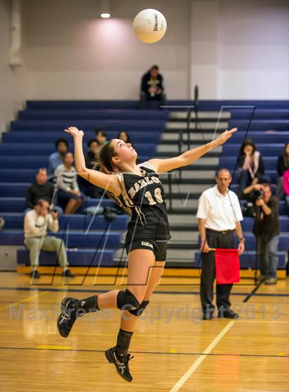 Thumbnail 1 in Joel Barlow vs. Newtown (SWC Final) photogallery.