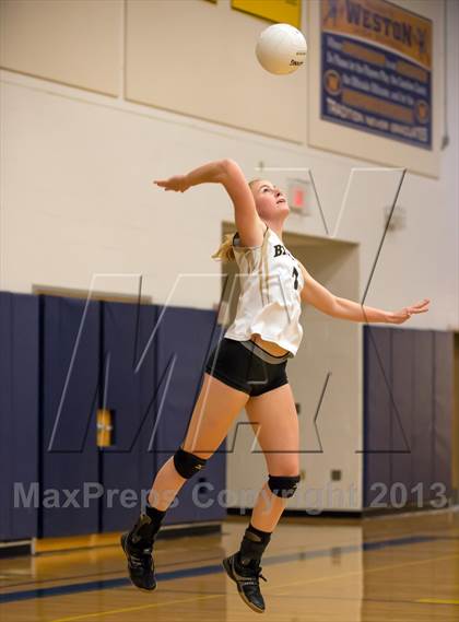 Thumbnail 3 in Joel Barlow vs. Newtown (SWC Final) photogallery.