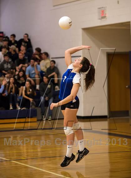 Thumbnail 1 in Joel Barlow vs. Newtown (SWC Final) photogallery.