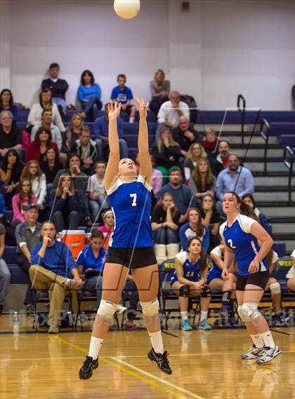 Thumbnail 1 in Joel Barlow vs. Newtown (SWC Final) photogallery.