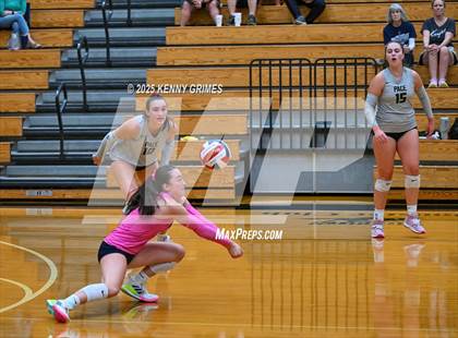 Thumbnail 2 in Woodward Academy @ Pace Academy photogallery.
