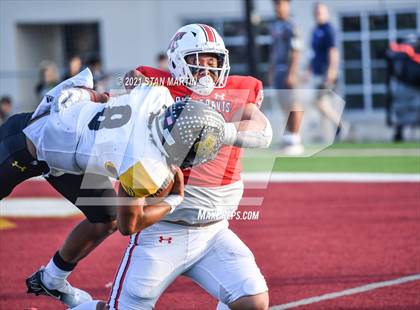 Thumbnail 2 in Lake Travis vs. Brennan (UIL 6A D1 Quarterfinal Playoff) photogallery.
