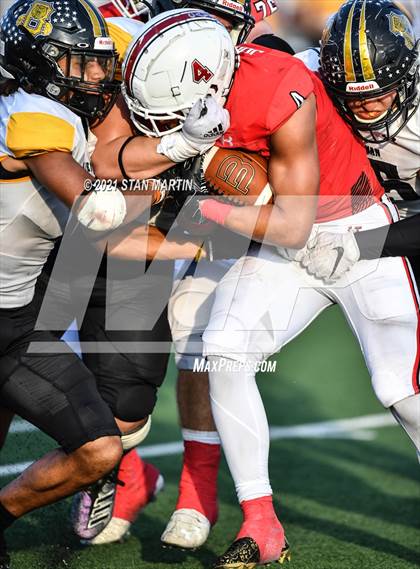 Thumbnail 1 in Lake Travis vs. Brennan (UIL 6A D1 Quarterfinal Playoff) photogallery.