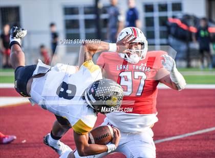 Thumbnail 3 in Lake Travis vs. Brennan (UIL 6A D1 Quarterfinal Playoff) photogallery.