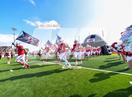 Thumbnail 2 in Lake Travis vs. Brennan (UIL 6A D1 Quarterfinal Playoff) photogallery.