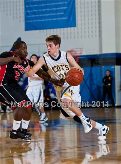 Thumbnail 3 in Highland Park vs. Liberty (UIL 4A Bi-District Playoffs) photogallery.