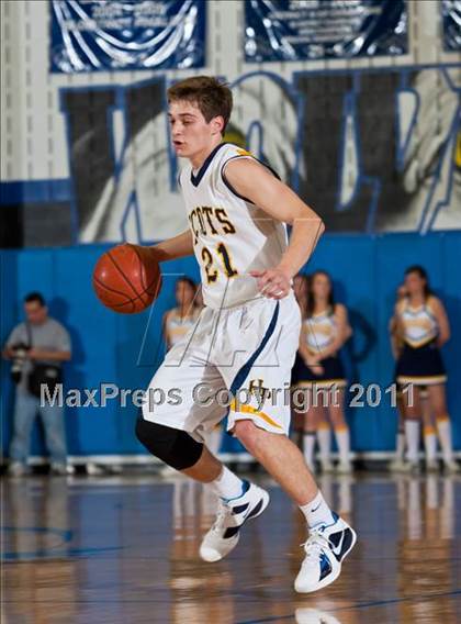 Thumbnail 2 in Highland Park vs. Liberty (UIL 4A Bi-District Playoffs) photogallery.