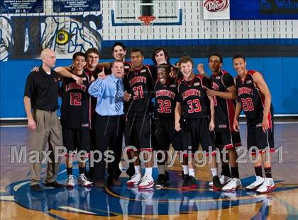 Thumbnail 1 in Highland Park vs. Liberty (UIL 4A Bi-District Playoffs) photogallery.