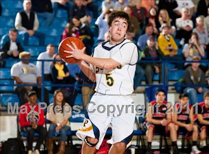 Thumbnail 2 in Highland Park vs. Liberty (UIL 4A Bi-District Playoffs) photogallery.