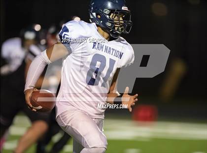 Thumbnail 1 in Pilaski vs. Muskego (WIAA D1 Round 1) photogallery.
