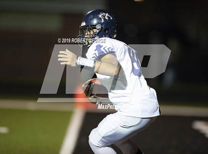 Thumbnail 2 in Pilaski vs. Muskego (WIAA D1 Round 1) photogallery.