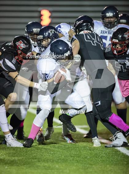 Thumbnail 2 in Pilaski vs. Muskego (WIAA D1 Round 1) photogallery.