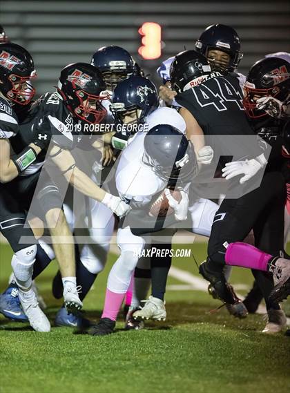 Thumbnail 3 in Pilaski vs. Muskego (WIAA D1 Round 1) photogallery.