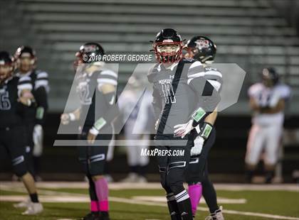 Thumbnail 2 in Pilaski vs. Muskego (WIAA D1 Round 1) photogallery.
