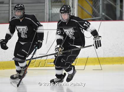 Thumbnail 2 in Tri-Town @ Lyman Hall/Haddam-Killingworth/Coginchaug (CIAC D3 1st Round) photogallery.