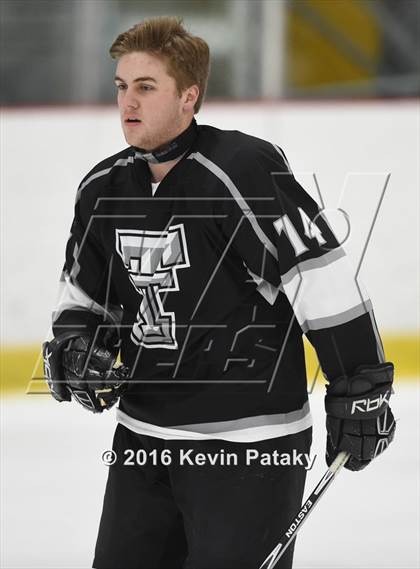 Thumbnail 2 in Tri-Town @ Lyman Hall/Haddam-Killingworth/Coginchaug (CIAC D3 1st Round) photogallery.