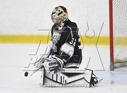 Thumbnail 2 in Tri-Town @ Lyman Hall/Haddam-Killingworth/Coginchaug (CIAC D3 1st Round) photogallery.