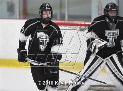 Thumbnail 1 in Tri-Town @ Lyman Hall/Haddam-Killingworth/Coginchaug (CIAC D3 1st Round) photogallery.