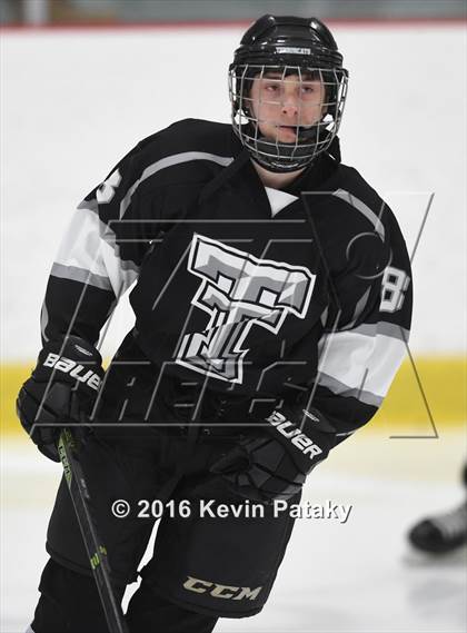 Thumbnail 2 in Tri-Town @ Lyman Hall/Haddam-Killingworth/Coginchaug (CIAC D3 1st Round) photogallery.