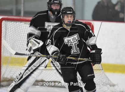 Thumbnail 3 in Tri-Town @ Lyman Hall/Haddam-Killingworth/Coginchaug (CIAC D3 1st Round) photogallery.