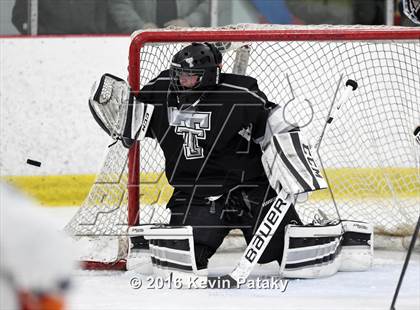 Thumbnail 2 in Tri-Town @ Lyman Hall/Haddam-Killingworth/Coginchaug (CIAC D3 1st Round) photogallery.