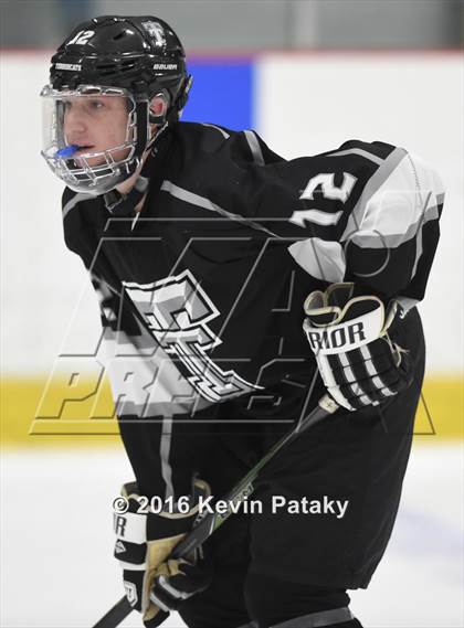 Thumbnail 3 in Tri-Town @ Lyman Hall/Haddam-Killingworth/Coginchaug (CIAC D3 1st Round) photogallery.