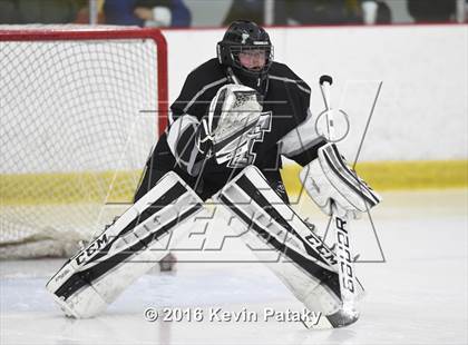 Thumbnail 3 in Tri-Town @ Lyman Hall/Haddam-Killingworth/Coginchaug (CIAC D3 1st Round) photogallery.