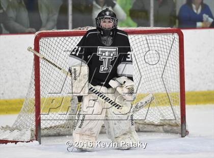 Thumbnail 3 in Tri-Town @ Lyman Hall/Haddam-Killingworth/Coginchaug (CIAC D3 1st Round) photogallery.