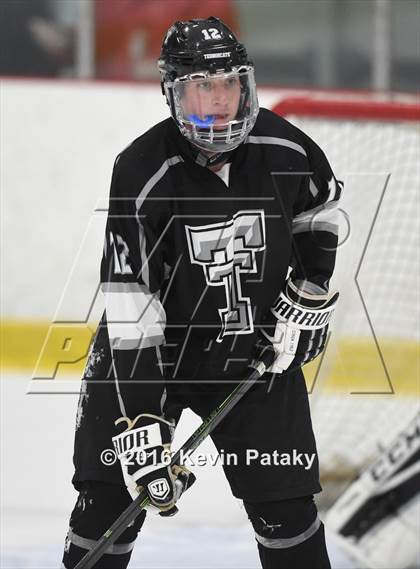 Thumbnail 1 in Tri-Town @ Lyman Hall/Haddam-Killingworth/Coginchaug (CIAC D3 1st Round) photogallery.