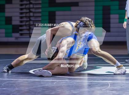 Thumbnail 1 in Stadium @ Kentwood photogallery.