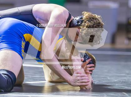 Thumbnail 3 in Stadium @ Kentwood photogallery.