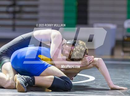 Thumbnail 1 in Stadium @ Kentwood photogallery.
