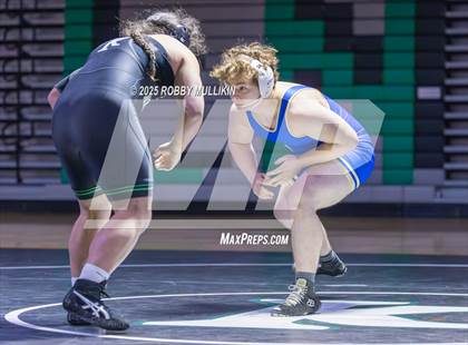 Thumbnail 3 in Stadium @ Kentwood photogallery.