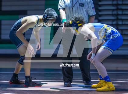 Thumbnail 3 in Stadium @ Kentwood photogallery.
