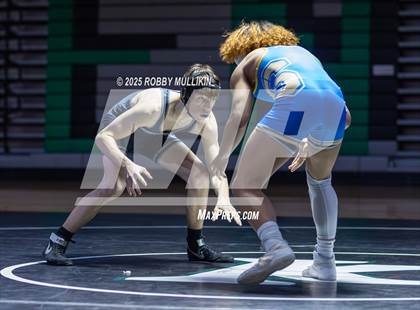 Thumbnail 3 in Stadium @ Kentwood photogallery.