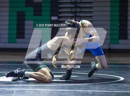 Thumbnail 1 in Stadium @ Kentwood photogallery.