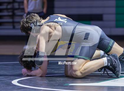 Thumbnail 3 in Stadium @ Kentwood photogallery.