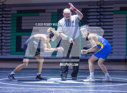 Thumbnail 3 in Stadium @ Kentwood photogallery.